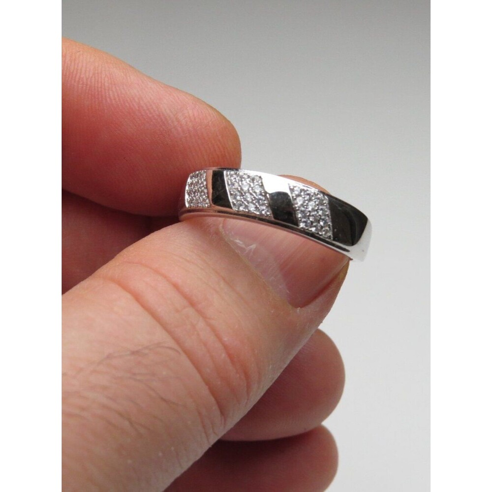 *925 Sterling Silver Diamond Band